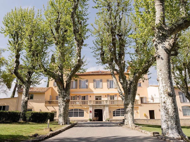 Vie de château dans un domaine au coeur du golf d'Opio Valbonne - 4* - 1