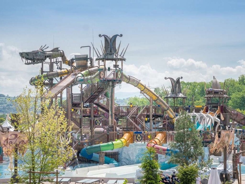 Séjour à Ringsheim avec accès au parc aquatique Rulantica et au parc d'attractions Europa-Park ! - 3* - 1