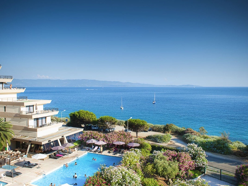 TUI Sélection Hôtel Résidence Les Calanques 3* - Formule vols + transferts + hébergement - 1