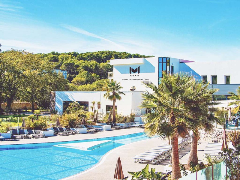 Escapade romantique avec spa, champagne et massages près d'Antibes - 4* - 1