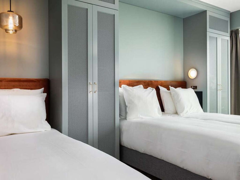 Passez la nuit dans une chambre triple en plein centre d'Amsterdam - 4* - 1