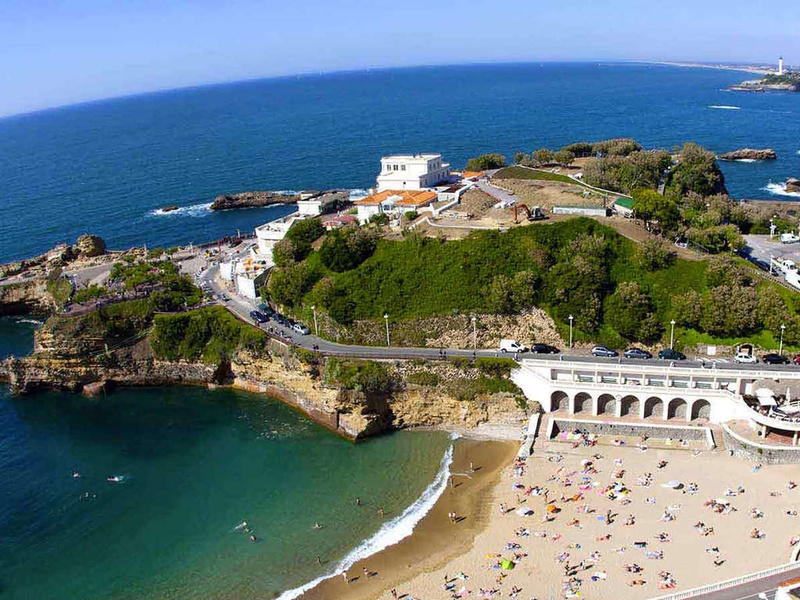 Escale à Biarritz à 5 minutes de la plage, séjour en chambre supérieure - 3* - 1