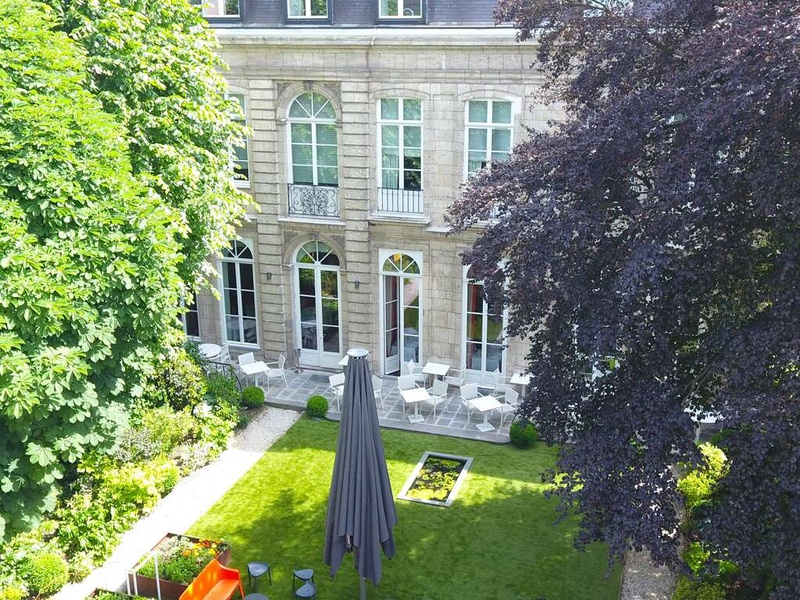 Séjour en chambre privilège dans le Vieux Lille dans un magnifique hôtel 5* - 5* - 1