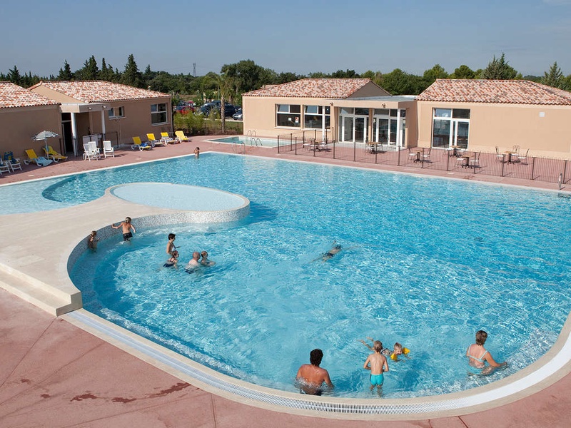 Venez profiter d'un séjour en famille au Ventoux avec piscine - 3* - 1