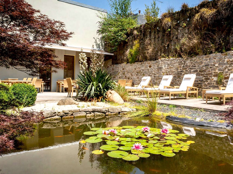 Luxe et détente avec bain balnéo privatif en chambre à Quimper - 4* - 1