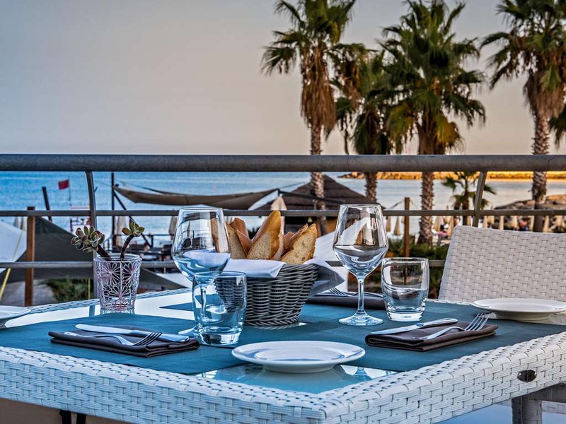 Vacances en Ligurie avec dîner inclus dans un hôtel de rêve - 4* - 1
