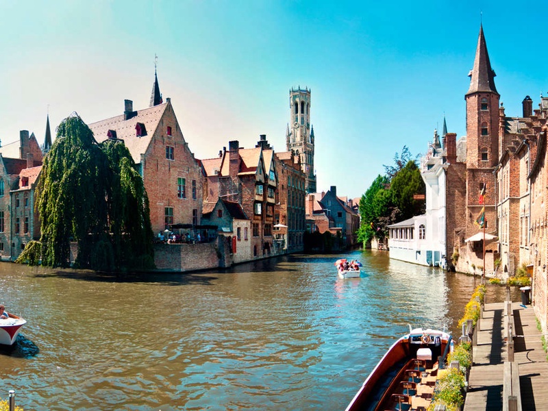Promo: séjour dans la ville idyllique de Bruges dans un hôtel boutique 4* + bouteille de rosé - 4* - 1