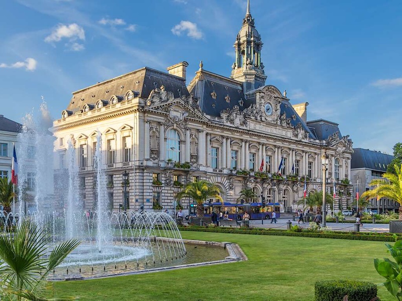 Séjour dans le centre de Tours - 4* - 1