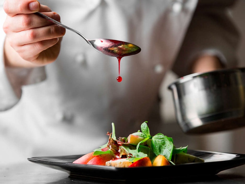 Instant magique à deux avec spa privatif & table gourmande en Auvergne - 3* - 1