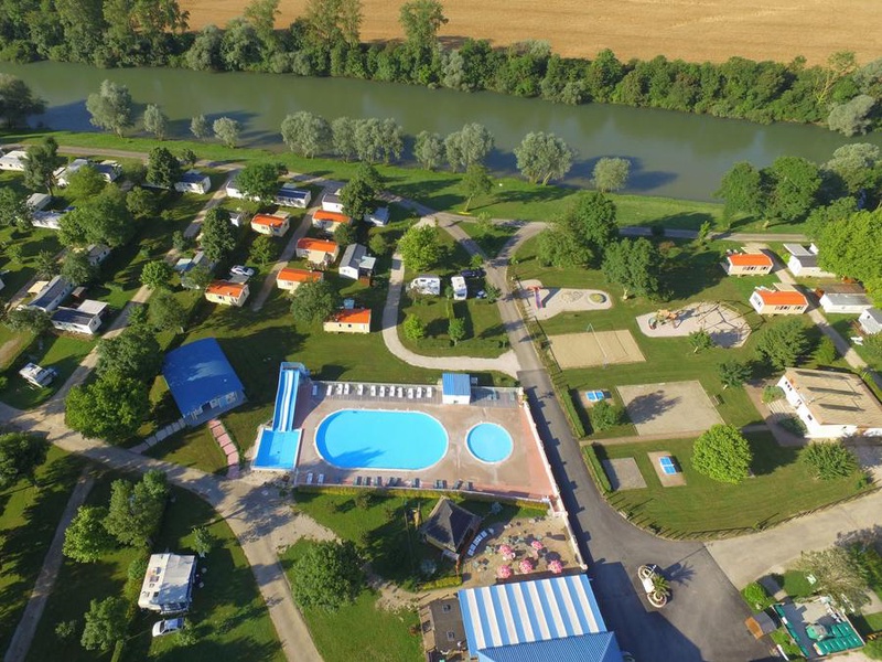 Camping Les Bords de Loue, 3* - 1