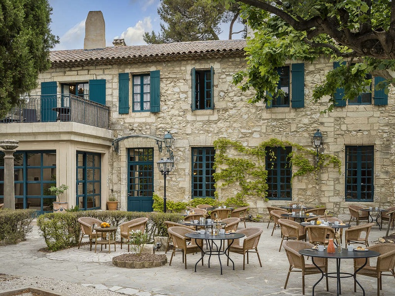 Séjour gourmand en chambre supérieure près d'Avignon - 4* - 1