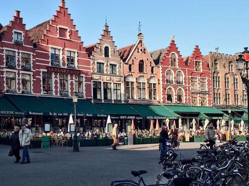 Séjour au coeur de Bruges. Petit-déjeuner et départ tardif inclus. - 3* - 1