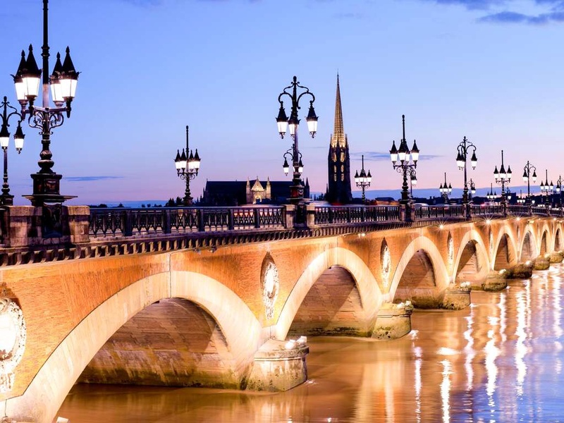 Week-end avec dîner et dégustation de vin à Bordeaux - 4* - 1