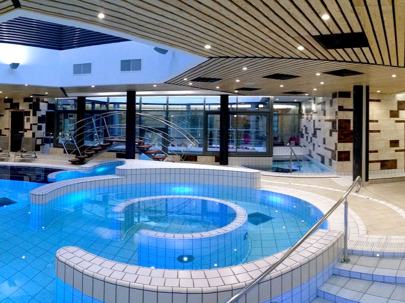 Détente, casino et diner 3 plats à Neris les bains - 3* - 1