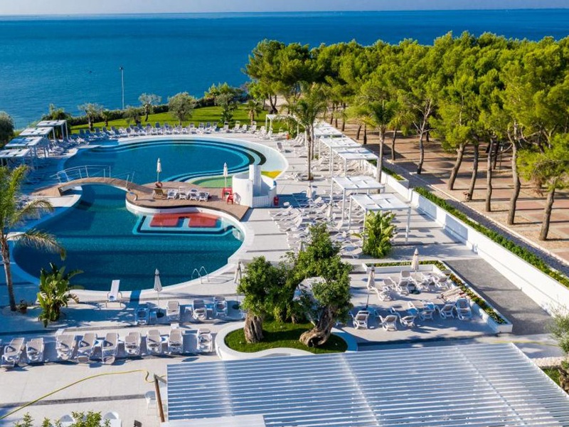 Camping Villaggio Baia Del Monaco, 4* - 1