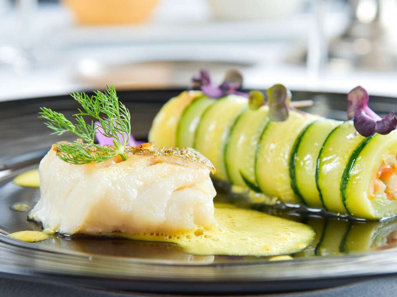 Escapade Romantique au Château de Chailly : Bien-être & Gastronomie - 4* - 1