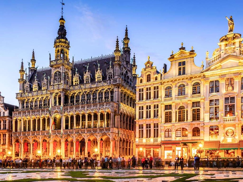 Vivez la Magie de Noël ! Découvrez Bruxelles et son Marché de Noël avec ses Spécialités - 3* - 1