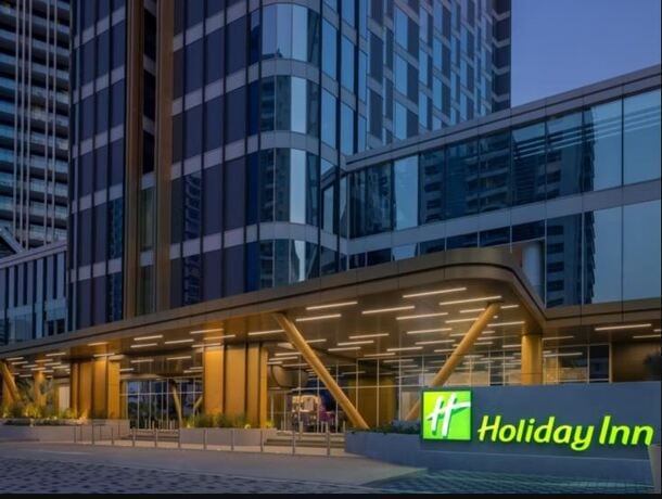 Hotel Holiday Inn business Bay 4* - 1