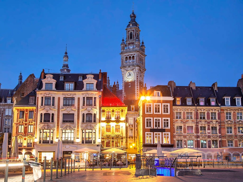 Séjour romantique dans le centre historique de Lille - 3* - 1