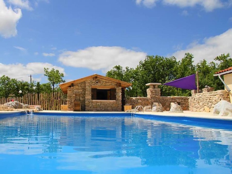 Camping Les 3 Cantons, 4* - 1
