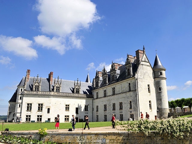 VVF Amboise Les Châteaux de la Loire 3* en demi-pension - 1
