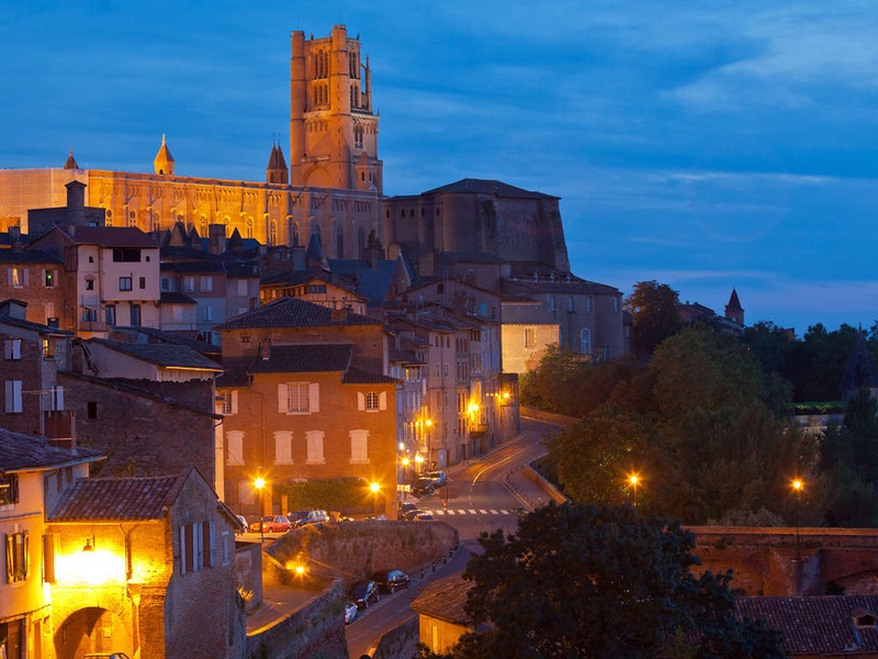 Escapade dans la cité épiscopale d´Albi avec surprise sucrée en chambre - 4* - 1