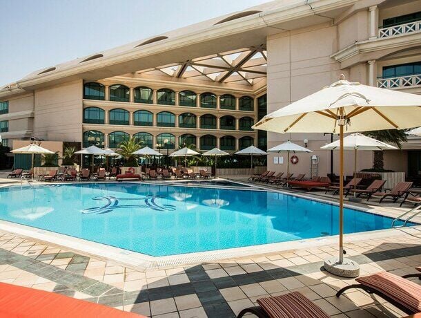 Movenpick Grand Al Bustan 5* - 1