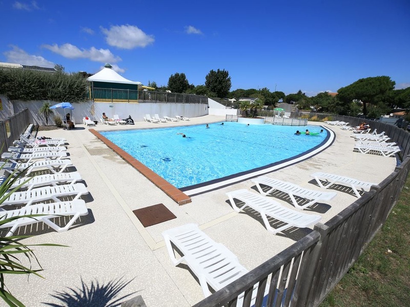Camping Le Platin - Redoute, 3* - 1