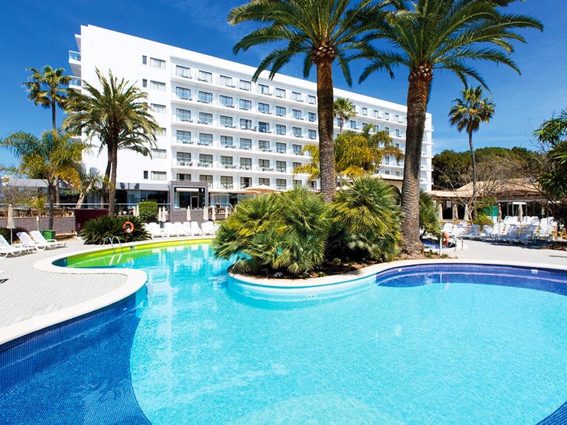 Hotel Riu Bravo 4* - 1