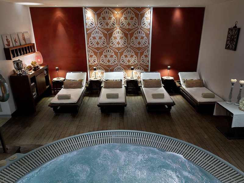 Bien-être sur le lac d'Iseo : hôtel avec petit déjeuner et spa inclus - 4* - 1