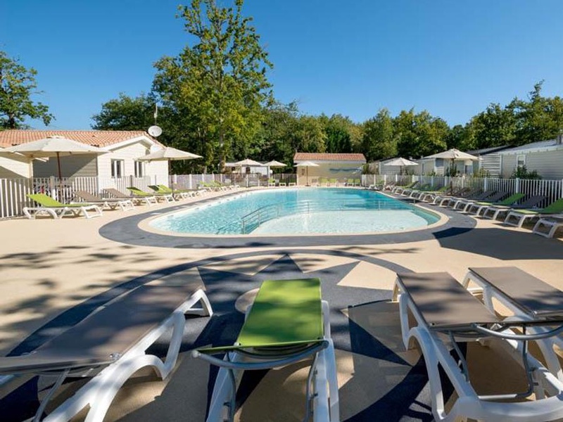 Camping Les Chèvrefeuilles, 4* - 1