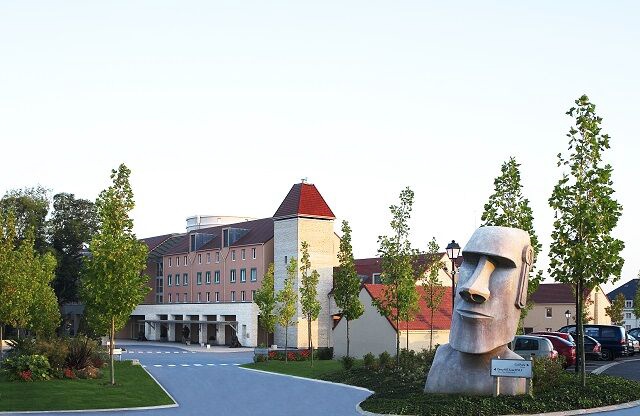 Explorers Fabulous Hotels Group 3* : Hôtel + Petit-déjeuner + Entrées aux parcs - 1