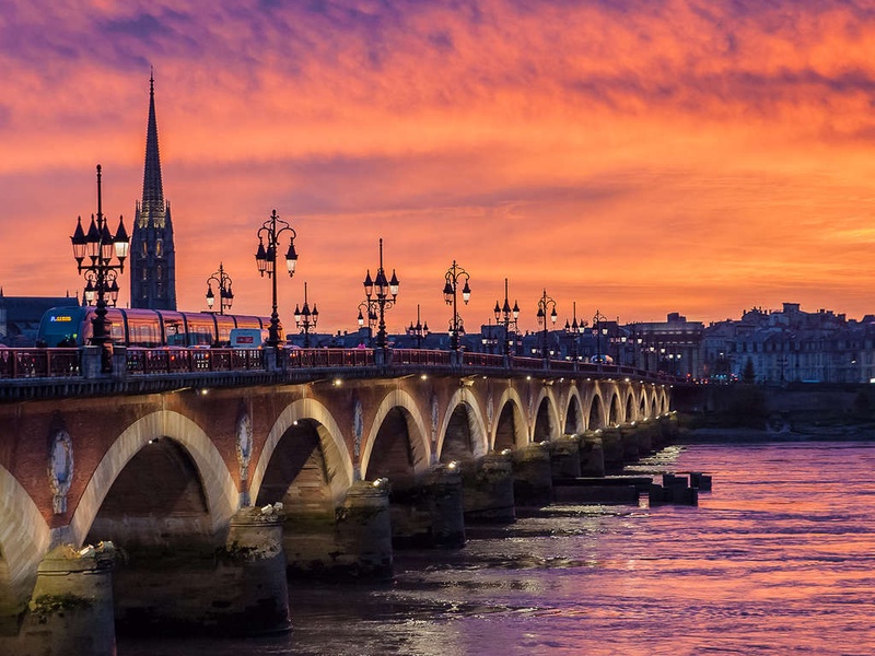 Escapade romantique dans le coeur de Bordeaux - 4* - 1