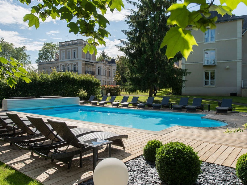 Week-end tous inclus avec dîner gastronomique, spa, champagne à proximité de Poitiers - 4* - 1