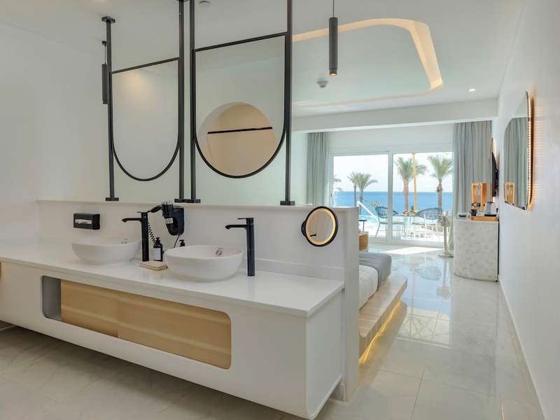 White Hills Resort - 1