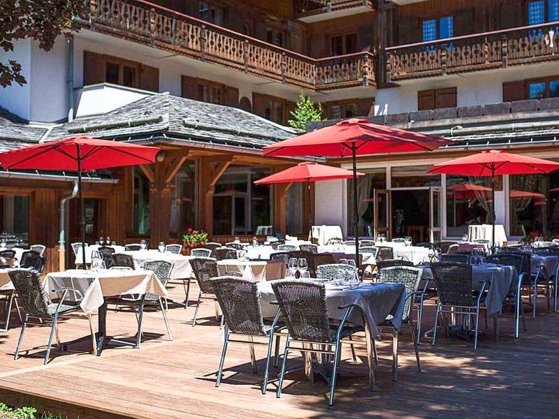 Demi-pension aux pieds des montagnes à La Clusaz - 4* - 1