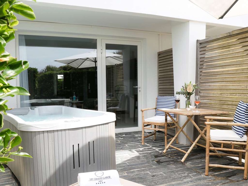 Havre de Paix à Oléron avec bains à remous privé et massages - 5* - 1