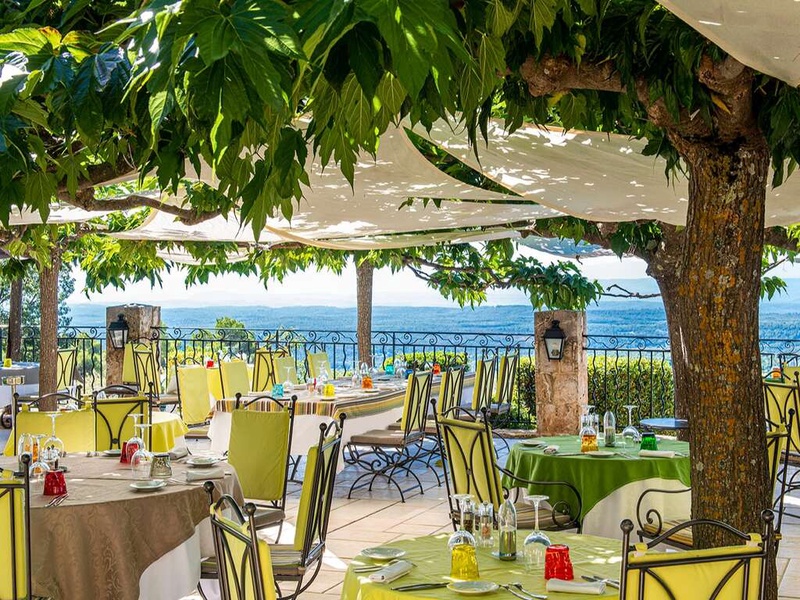 Week-end avec dîner en chambre prestige dans le Var - 4* - 1