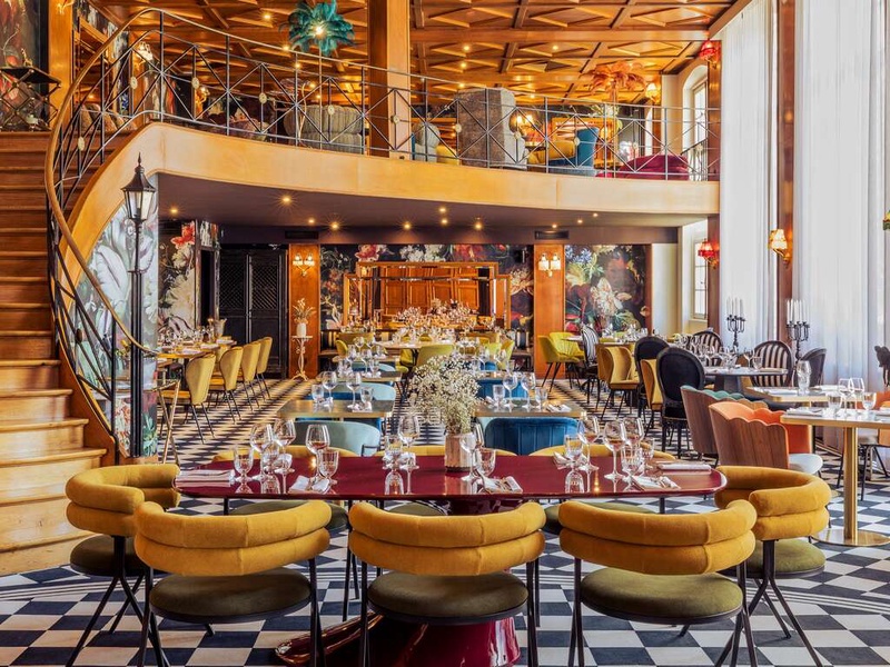 Parenthèse détente avec dîner 3 plats dans un château à Chantilly - 4* - 1