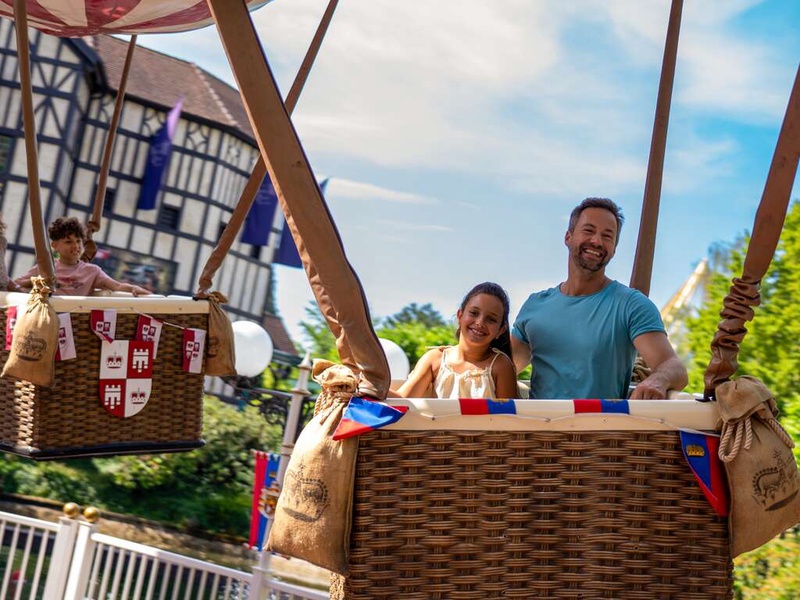 ÉVasion en famille et sensations à Europa-Park ! (à 40min du parc) - 4* - 1