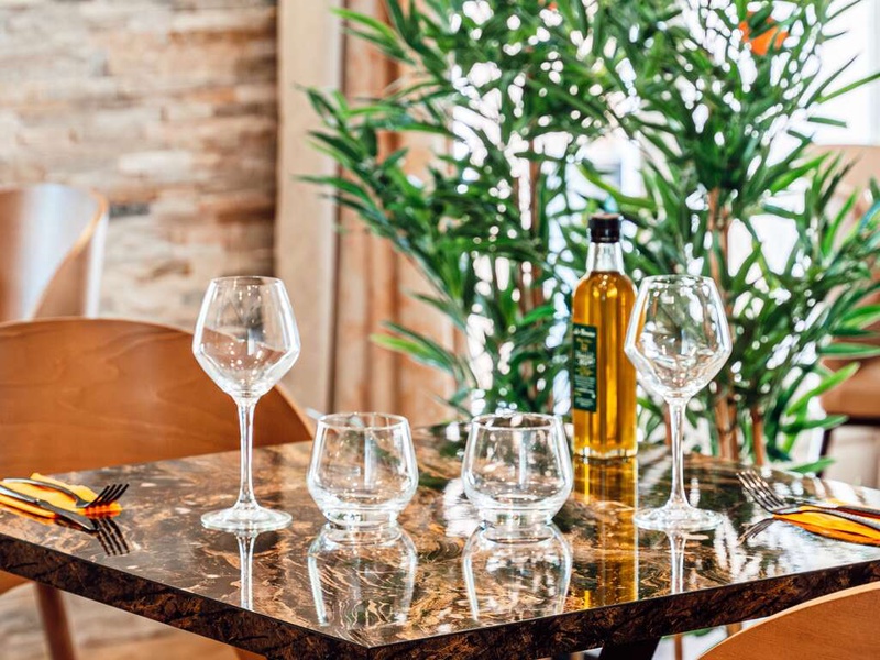 Week-end gourmand dans un havre de paix naturel au coeur de Nîmes - 4* - 1