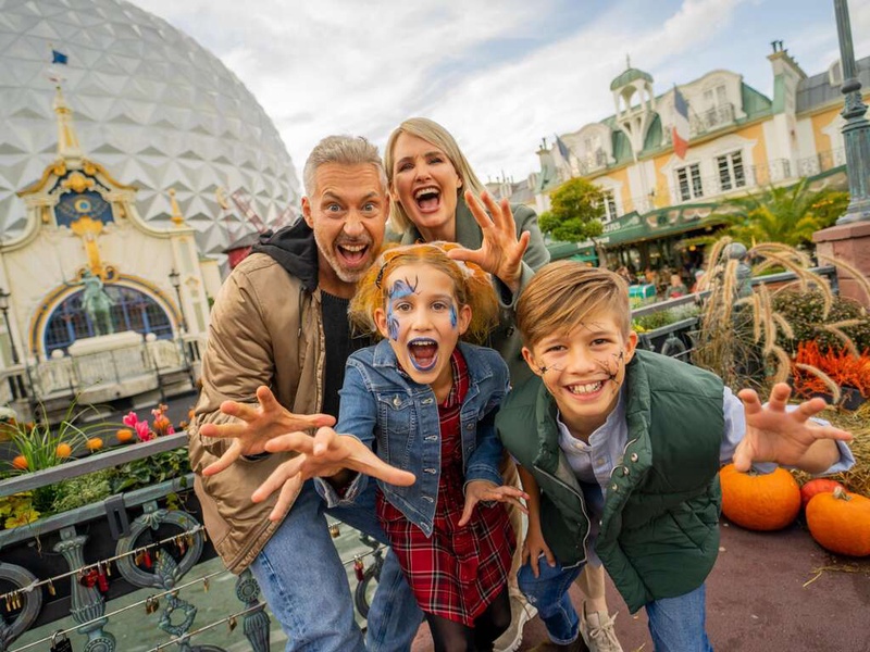 Profitez de deux jours d'amusement et laissez-vous surprendre par Europa Park (billet 2 jours) - 3* - 1