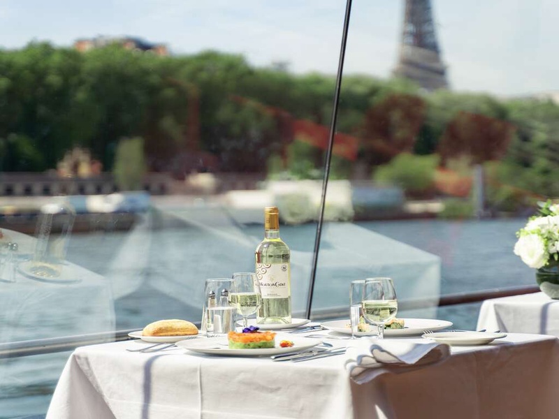 Virée Parisienne avec diner sur la Seine - 3* - 1