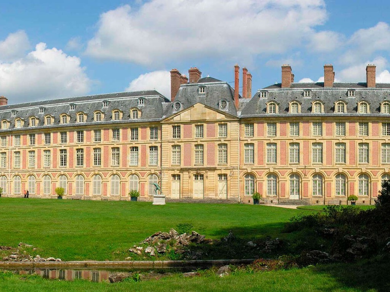 Week-end découverte avec visite du Château de Fontainebleau - 3* - 1