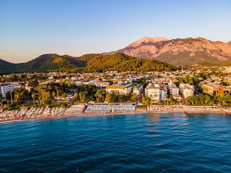 Hôtel L'Ancora Beach Hotel 4* - 1