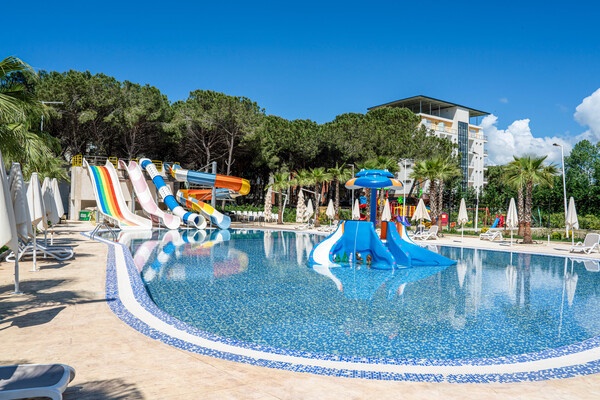 s-jour-albanie-club-framissima-henry-4-tirana