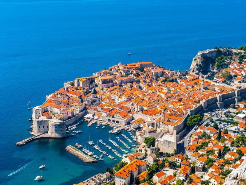 Autotour Découvrez les trésors cachés de Split, Mostar, Medjugorje et Dubrovnik - De Split A Split - 1
