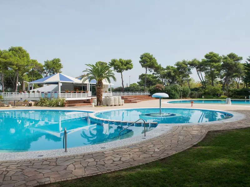 Camping Villaggio Baia Domizia, 4* - 1