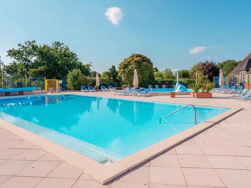 Flower Camping La Hallerais 4* - 1