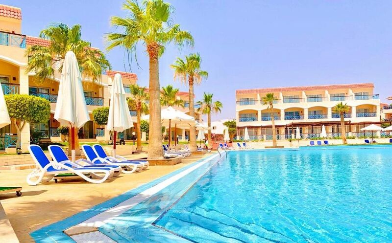 Hôtel Ivy Cyrene Island Aqua Park Resort 4* - 1